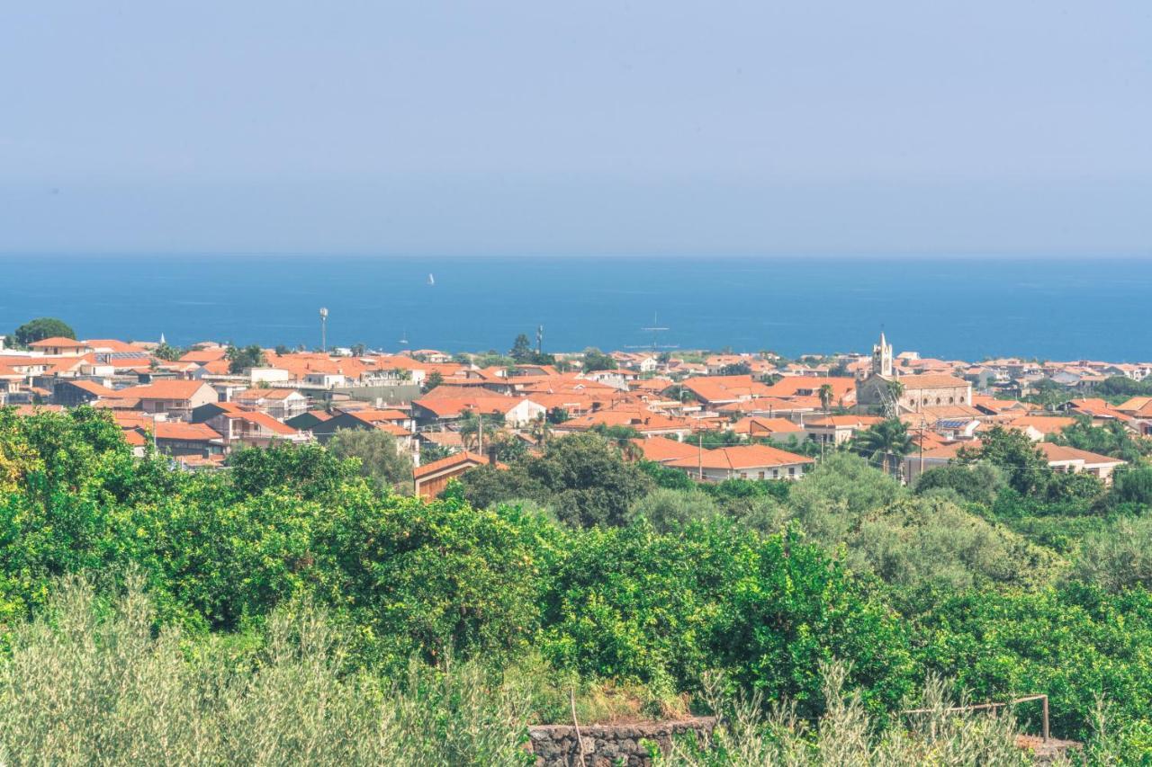 Villa Dei Limoni Etna-Mare Acireale Esterno foto
