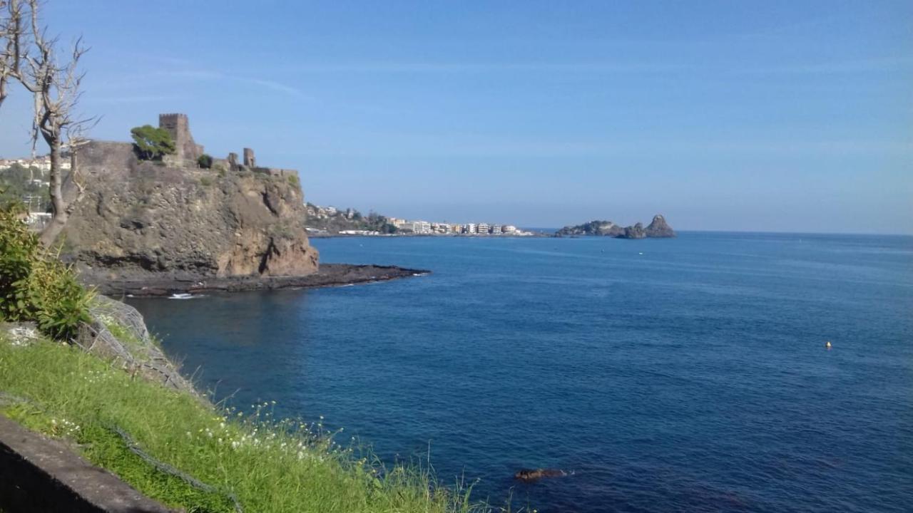 Villa Dei Limoni Etna-Mare Acireale Esterno foto